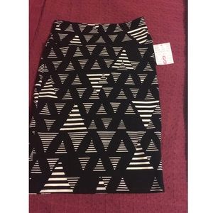 LulaRoe Cassie Skirt